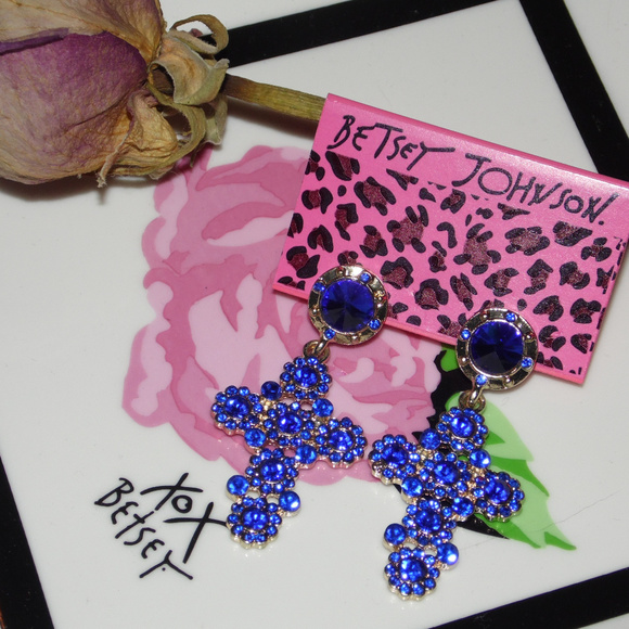 NEW BETSEY JOHNSON FASHION JEWELRY ~ - Picture 1 of 4